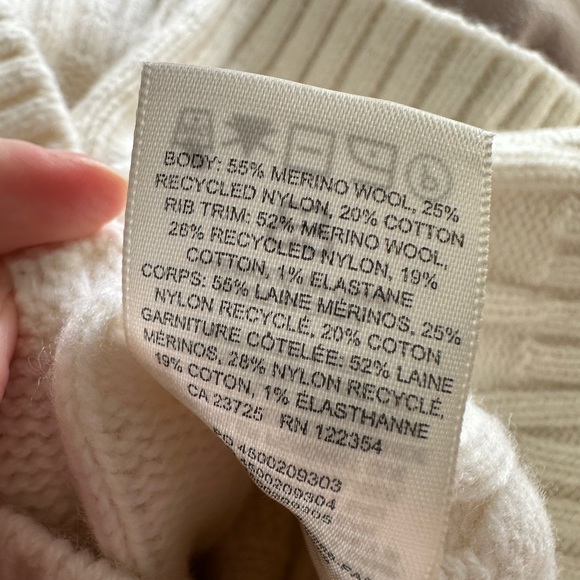 Aritzia Sunday Best Jones Sweater - Picture 2 of 5